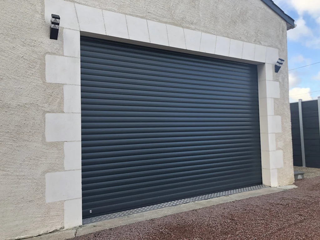 Porte-de-garage-enroulable-6